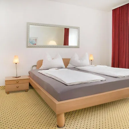 Fairway Hotel