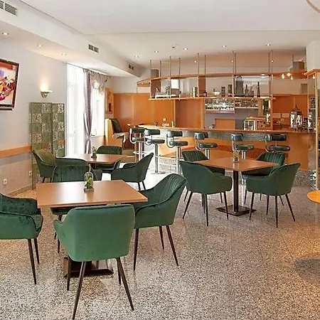 Hotel Fairway