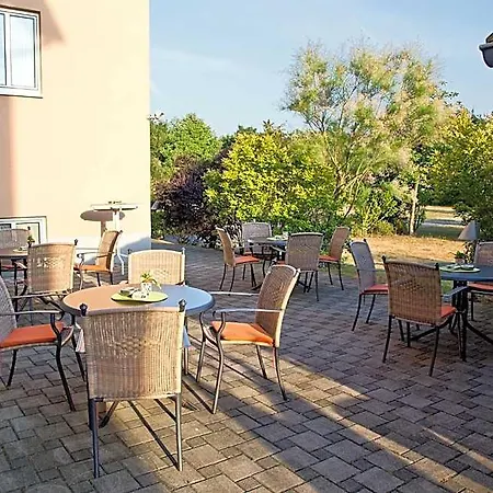 Fairway 3* Sankt Leon-Rot