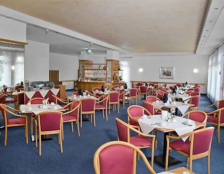 Fairway Hotel Sankt Leon-Rot