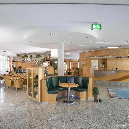 Fairway Hotel 3*