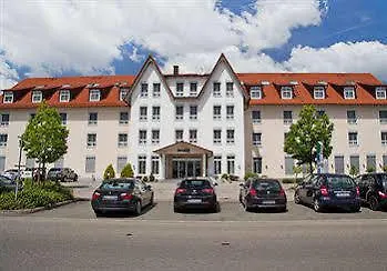 Fairway Отель 3*