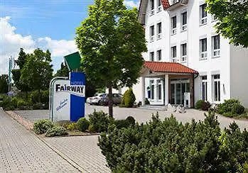 Отель Fairway 3*