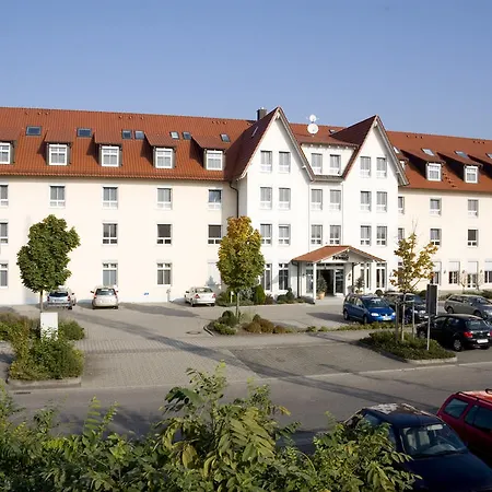 Fairway Hotel