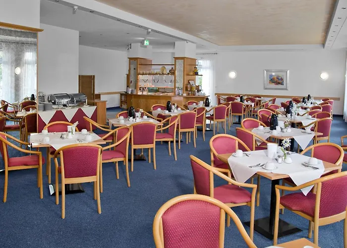 Fairway 3* Sankt Leon-Rot